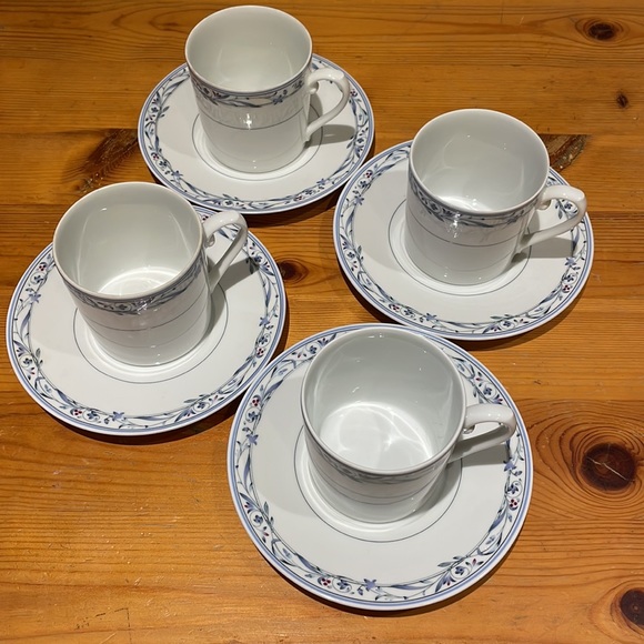 Christopher Stuart Y0217 Overture Fine China Cups and Saucers - Picture 2 of 15